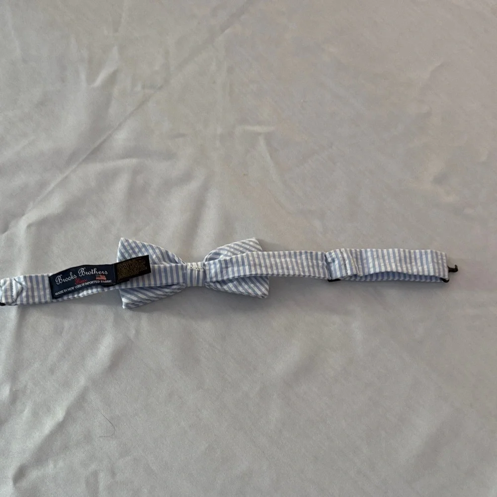 Brooks Brothers Light Blue and White Striped Bow Tie seer sucker (2 available)